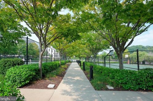 8810 Gunston St, Fulton MD  20759-2308 exterior