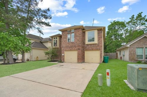 1013 Arbor Way, Conroe TX  77303-1786 exterior