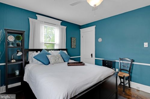 215 Marne Ave, Haddonfield NJ 08033-1444 exterior