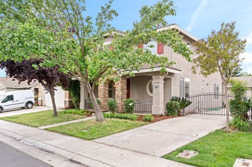 9944 Nestling Cir, Elk Grove, CA 95757-8217