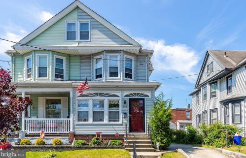 940 Monmouth St, Gloucester, NJ 08030-1547