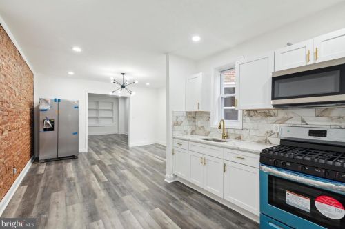 1114 53rd St, Philadelphia, PA 19143-4814