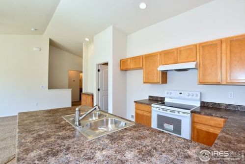 2650 Emerald St, Loveland CO 80537-2013 exterior