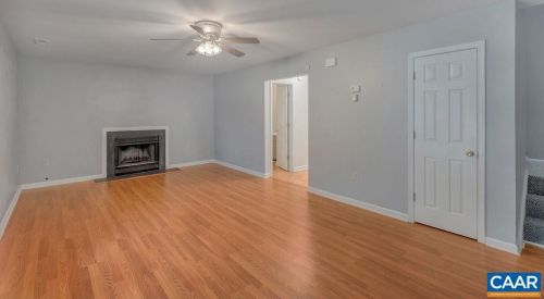 1077 Towne Ln, Charlottesville, VA 22901-3173