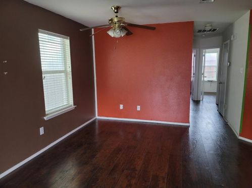 235 Clf Hts Cir, Dallas TX  75241-5330 exterior