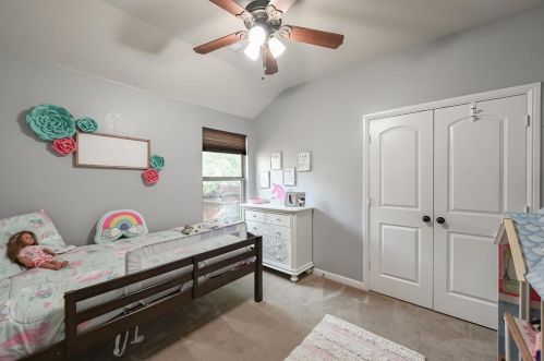 10432 Winding Passage Way, Fort Worth TX  76131-3986 exterior