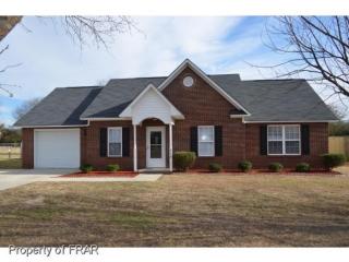 268 Northwoods Dr, Raeford, NC 28376-7986