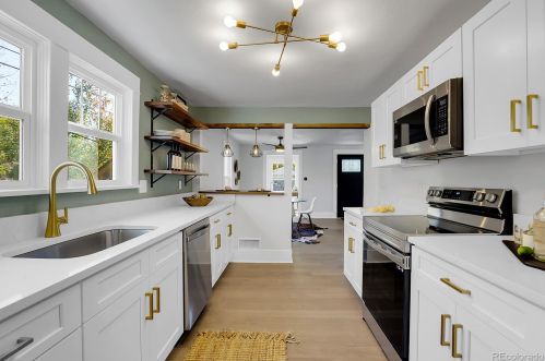 729 Cornell Ave, Englewood CO  80113-1666 exterior