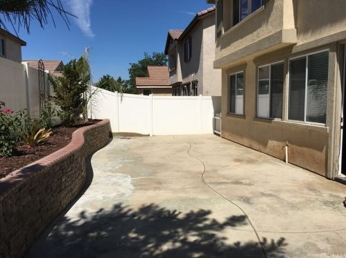 2018 Enna Ct, Riverside CA  92507-2399 exterior