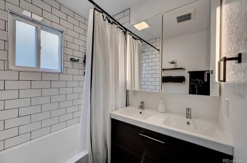 2733 Lincoln St, Englewood CO 80113-1539 exterior