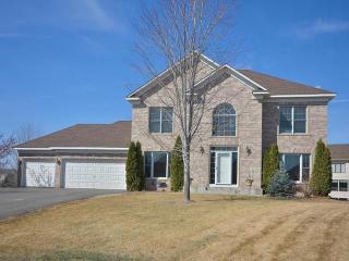 718 Carver Creek Pl, Carver, MN 55315-4514