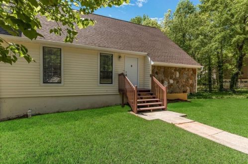 1450 Glynn Oaks Cir, Marietta, GA 30008-6869