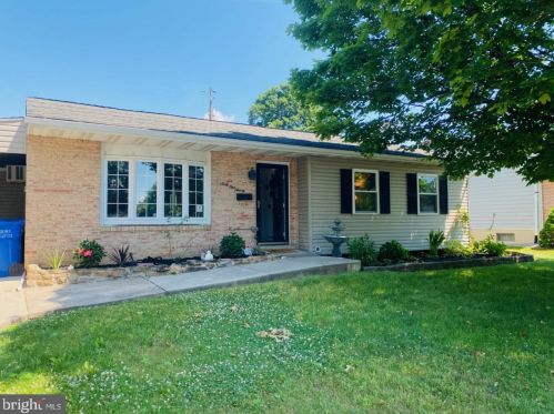 6190 Huntingdon St, Harrisburg, PA 17111-4361
