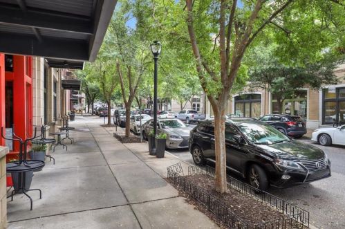 925 Garrett St, Atlanta GA  30316-6827 exterior