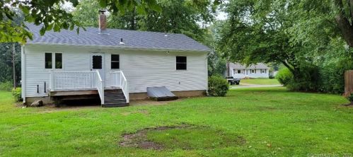 31 Dorset Rd, Colchester, CT 06415-1416