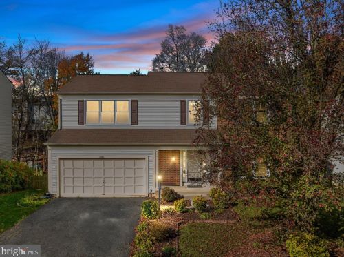 2780 Noble Fir Ct, Woodbridge, VA 22192-3800