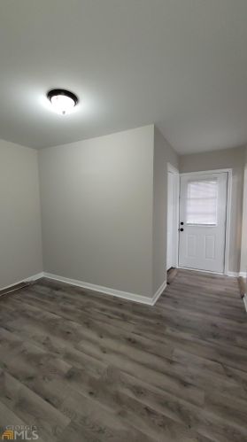 3260 Creekwood Dr, Rex GA  30273-2121 exterior