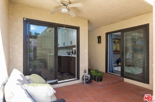 750 Consuelo Dr, Palm Springs, CA 92262-6482