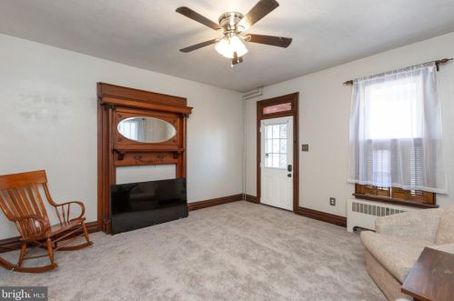 18 Middle St, Hanover PA 17331-3746 exterior