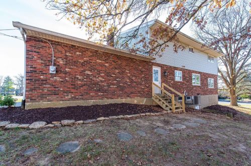 4306 Eaglepoint Ct, Cincinnati OH  45238-6109 exterior