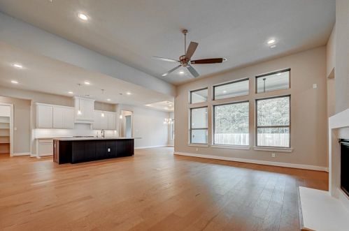999 Briac Ln, Conroe TX  77301-4109 exterior