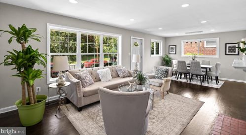 2424 Homestead Dr, Silver Spring MD  20902-4950 exterior