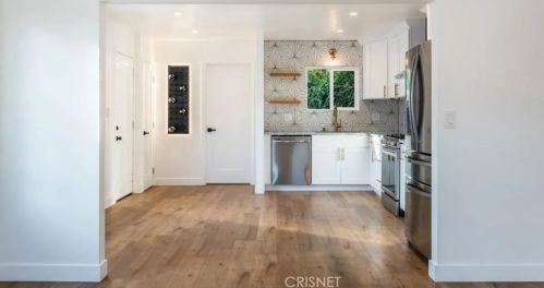 3047 Prospect Ave, Glendale CA  91214-3425 exterior