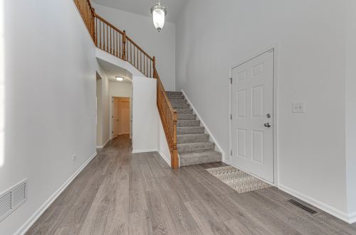1404 Broadlawn Dr, Plainfield, IL 60586-5825