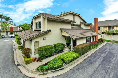 18158 Rustic Ct, Santa Ana CA  92708-6855 exterior