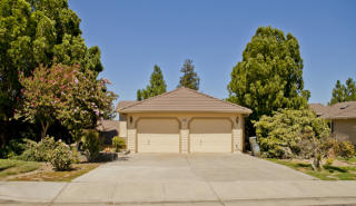 7095 Saint Andrews Ln, Tracy, CA 95377-8891