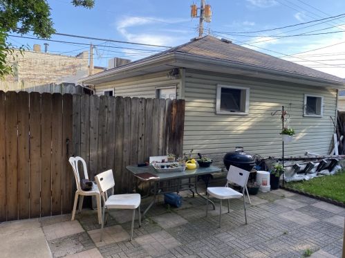 4941 Cuyler Ave, Chicago IL  60641-1769 exterior