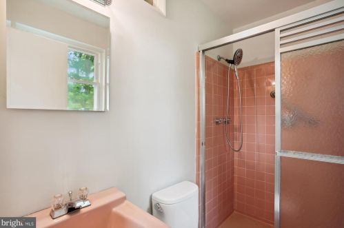 604 Sisson St, Silver Spring MD 20902-3156 exterior