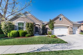 3665 Prescott Ave, Clovis, CA 93619-2029