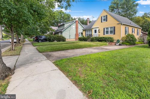 116 Rhoads Ave, Tavistock, NJ 08033-1415