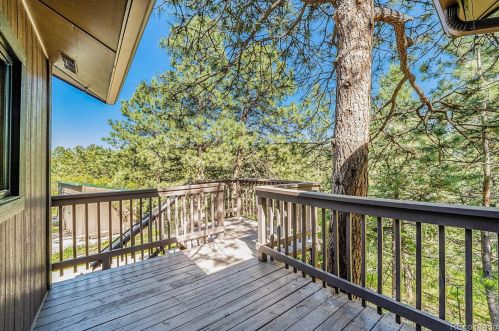 8147 Summit Dr, Morrison CO 80465-2452 exterior