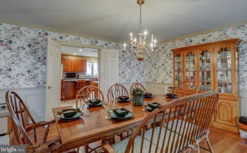 2045 Rockvale Rd, Lancaster PA  17602-1405 exterior