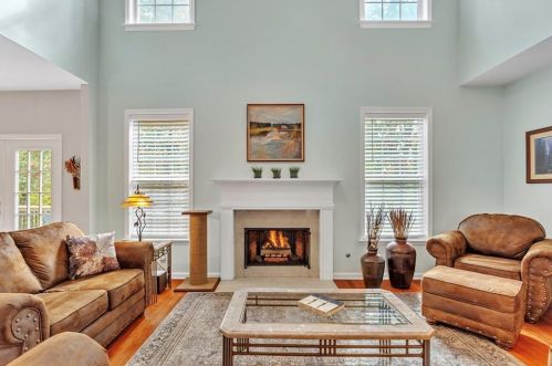 1033 Alexander Run Pass, Buford GA  30518-5560 exterior