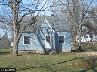 106 Park Ave, Elysian, MN 56028-2041