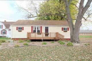 205 Knox St, Rosefield, IL 61529-9415