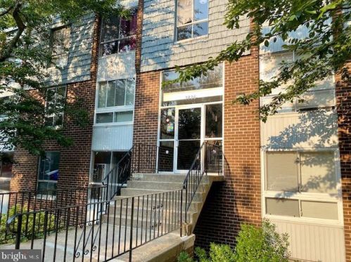 3936 Bel Pre Rd, Silver Spring, MD 20906-2833