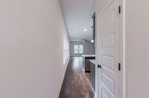 1382 Gus Thornhill Jr Dr, Atlanta GA  30344-3556 exterior