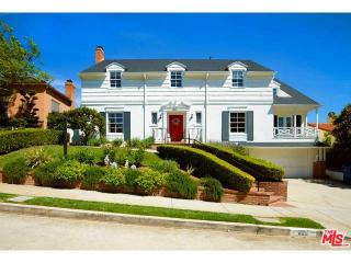 222 Tavistock Ave, Los Angeles CA  90049-3229 exterior