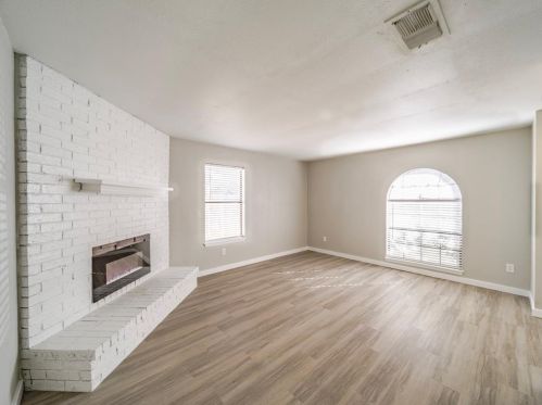 6531 Amundson Rd, Fort Worth TX  76182-4112 exterior