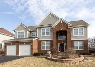 2847 Forest Creek Ln, Naperville IL  60565-3560 exterior