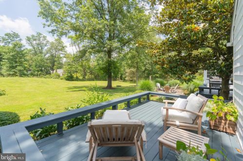 8 Nelson Rdg Rd, Princeton NJ  08540-7426 exterior