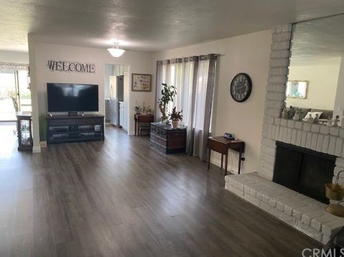 9072 Hamilton St, Rancho Cucamonga, CA 91701-4741