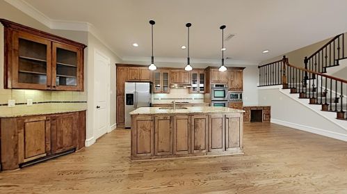 3711 Beverly Dr, Dallas, TX 75205-2805