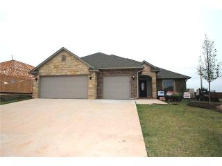 717 Drover Ln, Yukon, OK 73099-0220