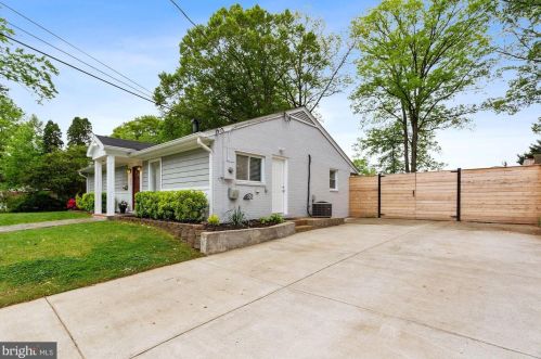7307 Monticello Blvd, Springfield, VA 22150-4134