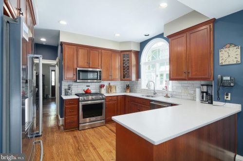 115 Lafayette Ave, Haddonfield NJ 08033-3332 exterior